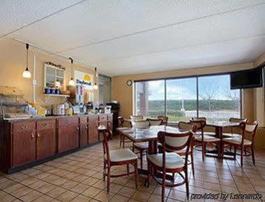 Days Inn By Wyndham Seneca-Clemson Εξωτερικό φωτογραφία